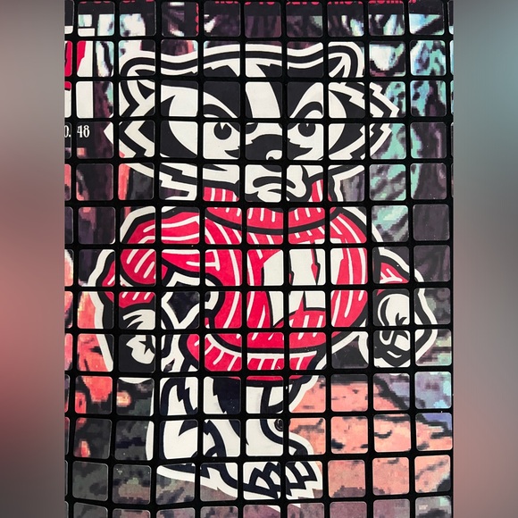 🦡🌹NEW Mosaic Tile Wisconsin Badgers Cuffed Sleeve T-Shirt | S/M Fitted | Rare - Picture 15 of 17